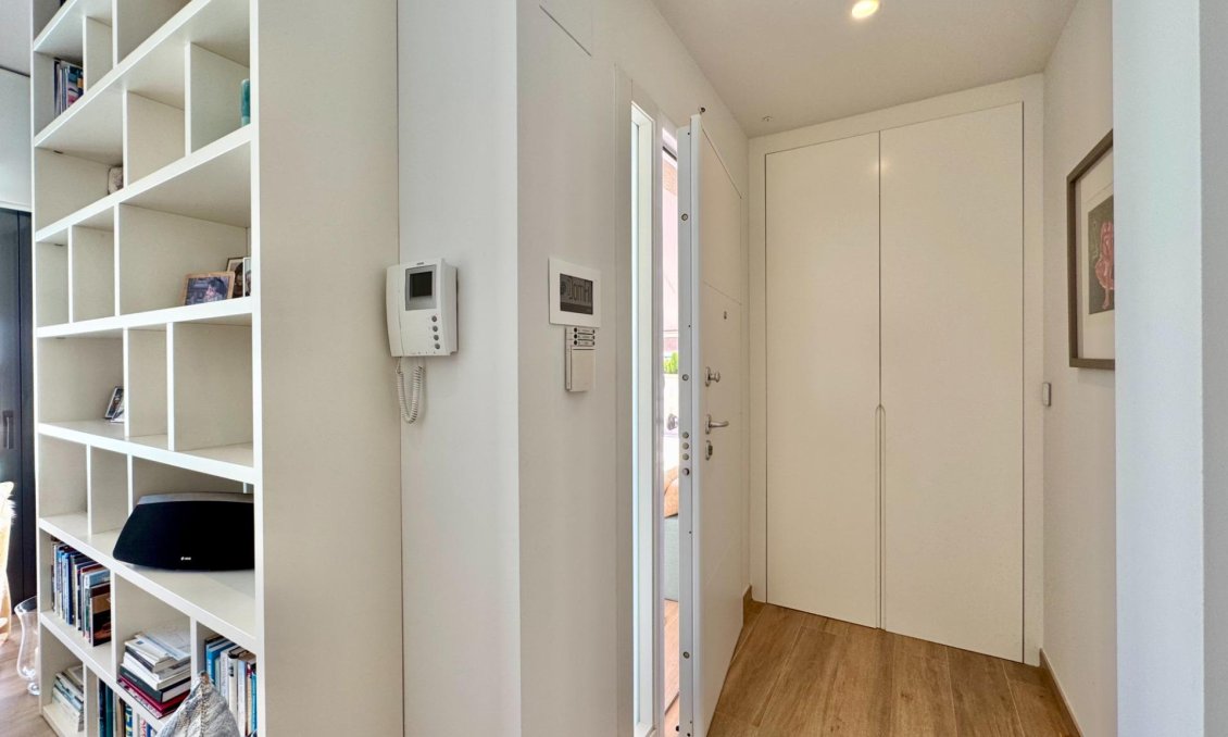 Resale - Villa -
San Miguel de Salinas - Bellavista