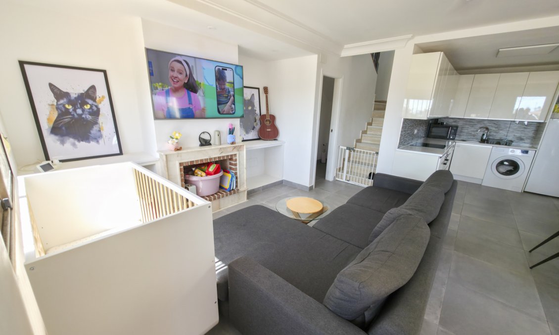 Használt Ingatlanok - Villa -
Villamartin - Costa Blanca
