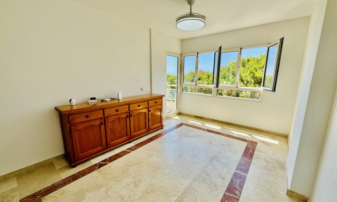 Segunda mano - Apartamento -
Orihuela Costa - Altos De Campoamor