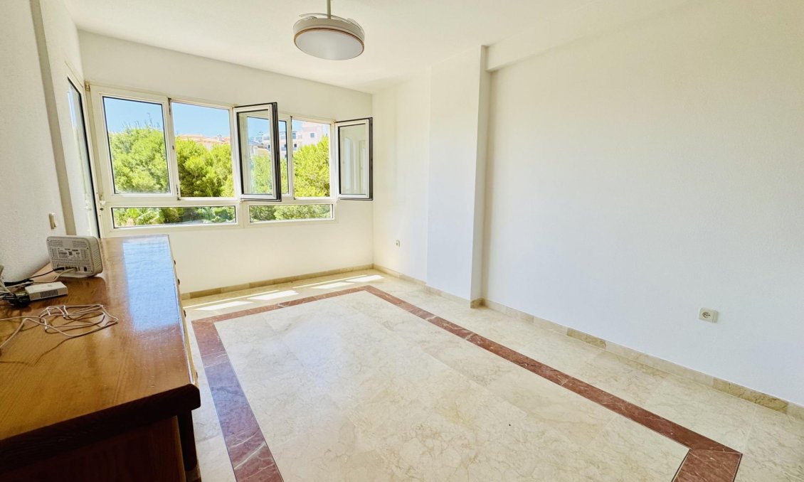 Segunda mano - Apartamento -
Orihuela Costa - Altos De Campoamor