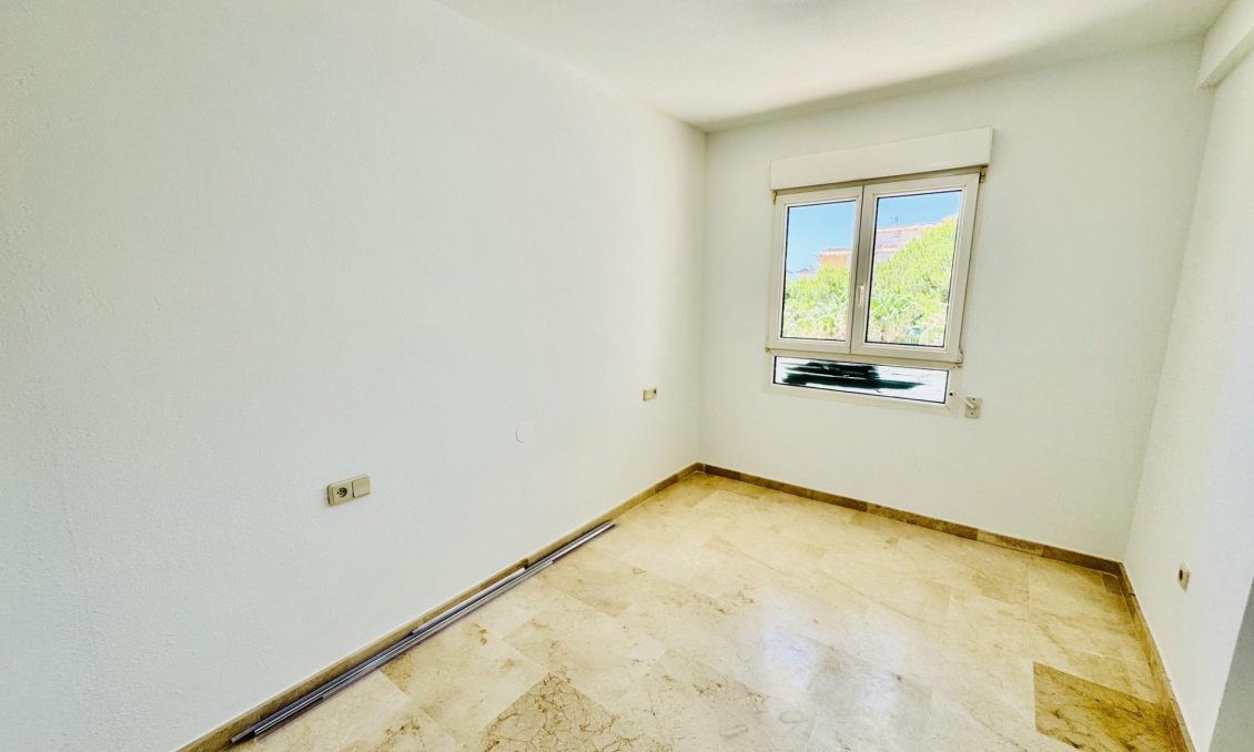 Segunda mano - Apartamento -
Orihuela Costa - Altos De Campoamor