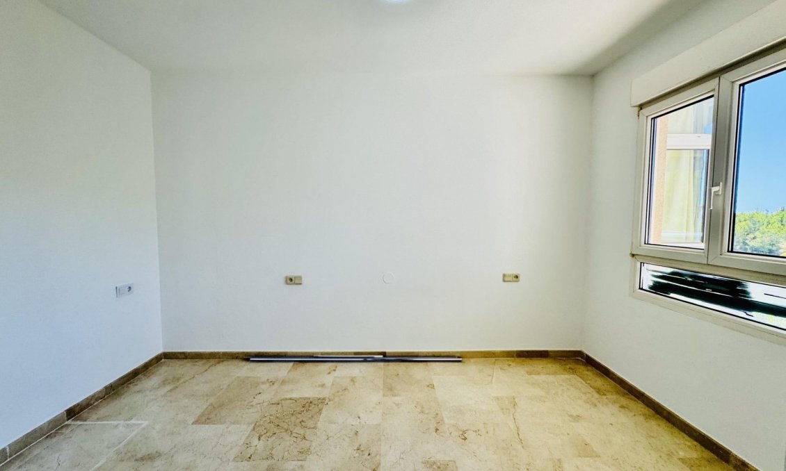 Segunda mano - Apartamento -
Orihuela Costa - Altos De Campoamor