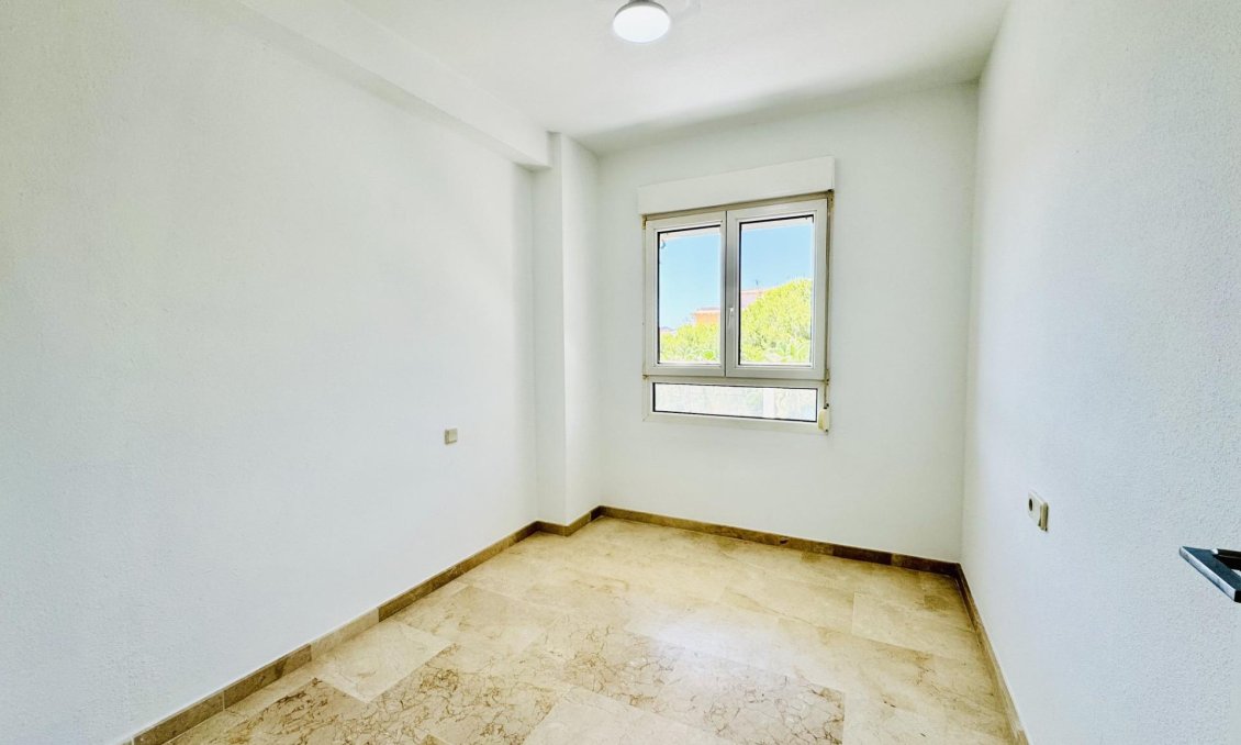 Segunda mano - Apartamento -
Orihuela Costa - Altos De Campoamor