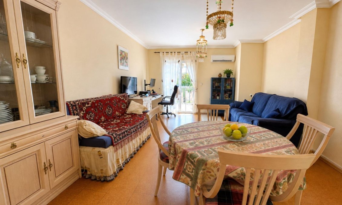 Resale - Bungalow -
Orihuela Costa - Lomas de Cabo Roig