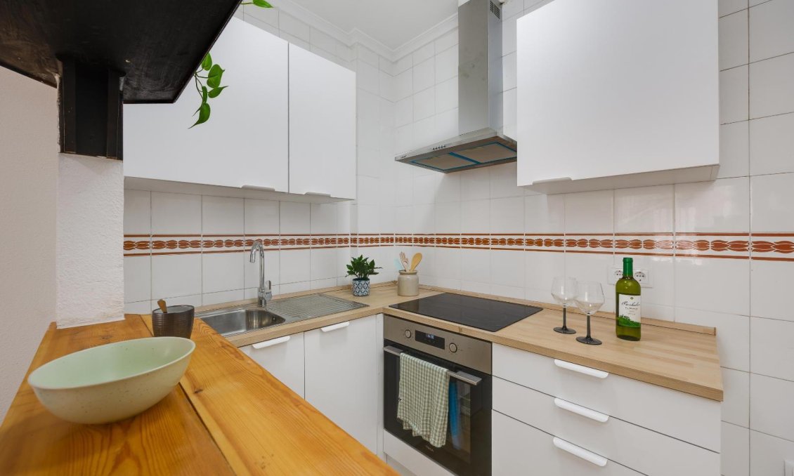 Resale - Apartment -
Torrevieja - Estacion De Autobuses