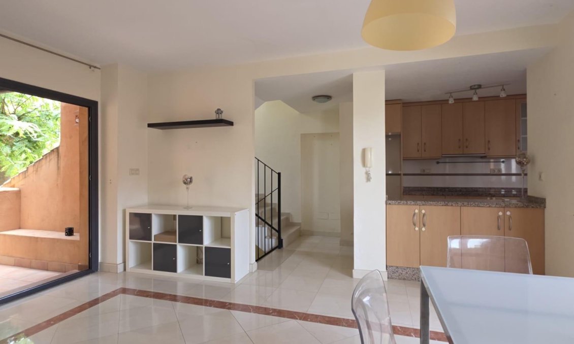Resale - Townhouse -
Orihuela Costa - Las Filipinas