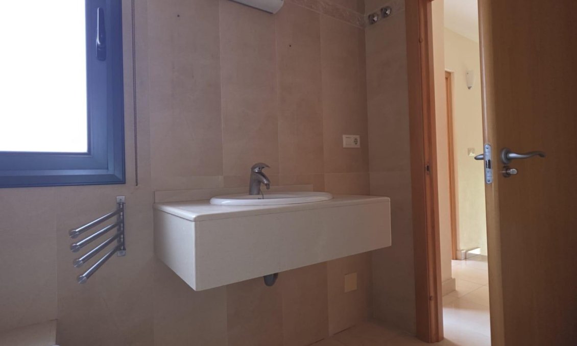 Resale - Townhouse -
Orihuela Costa - Las Filipinas