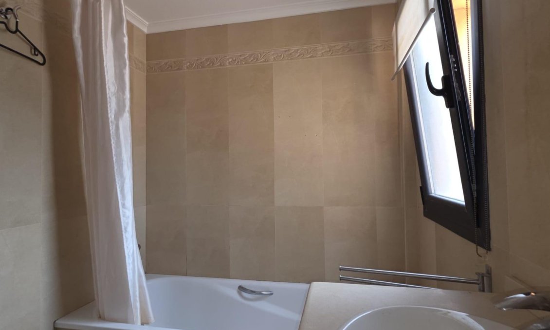 Resale - Townhouse -
Orihuela Costa - Las Filipinas