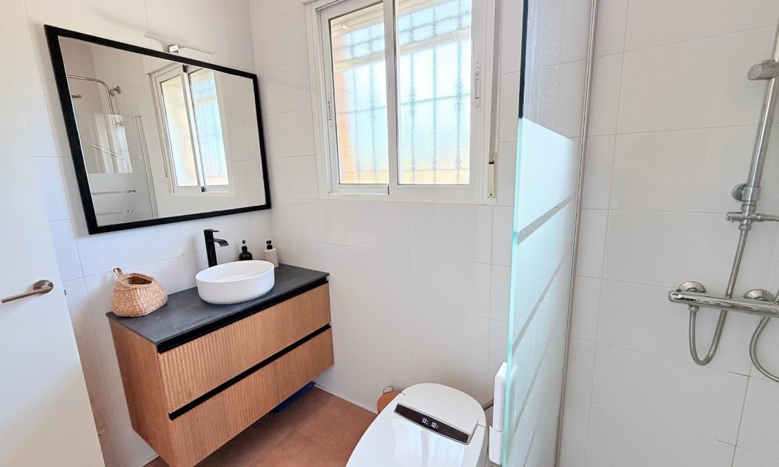 Revente - Villa -
Catral - Costa Blanca