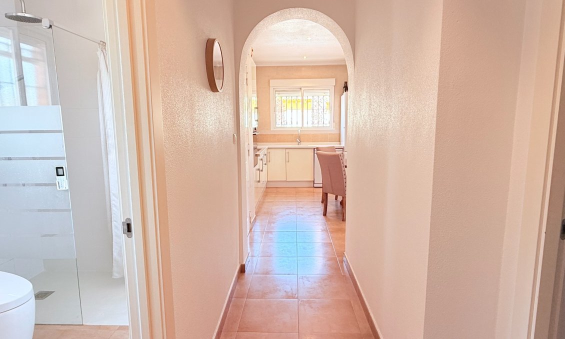 Revente - Villa -
Catral - Costa Blanca