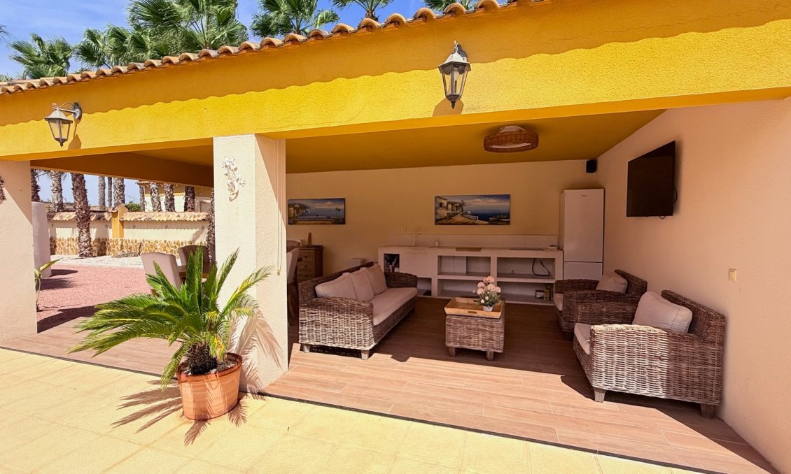 Revente - Villa -
Catral - Costa Blanca