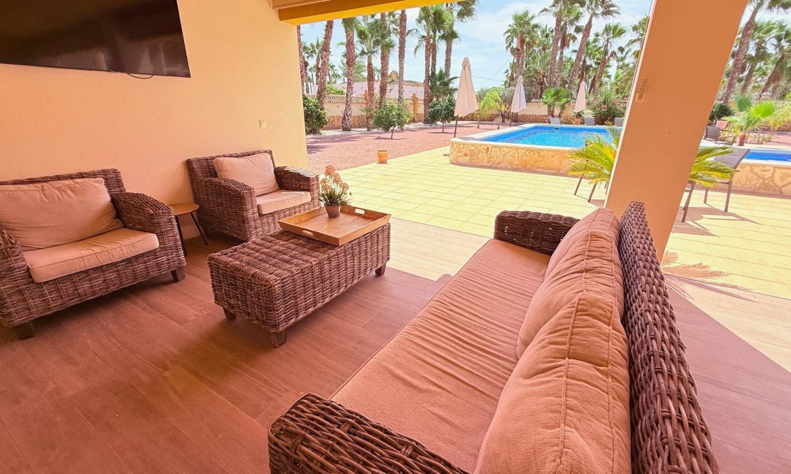 Revente - Villa -
Catral - Costa Blanca