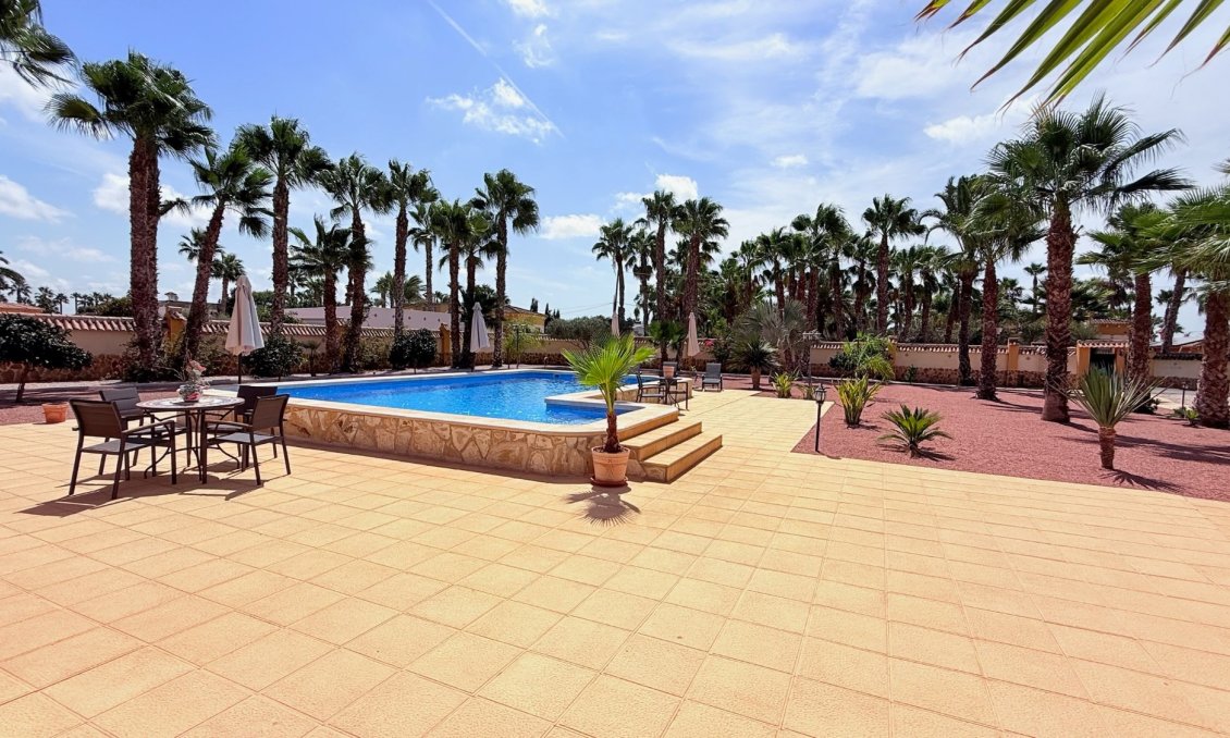 Revente - Villa -
Catral - Costa Blanca