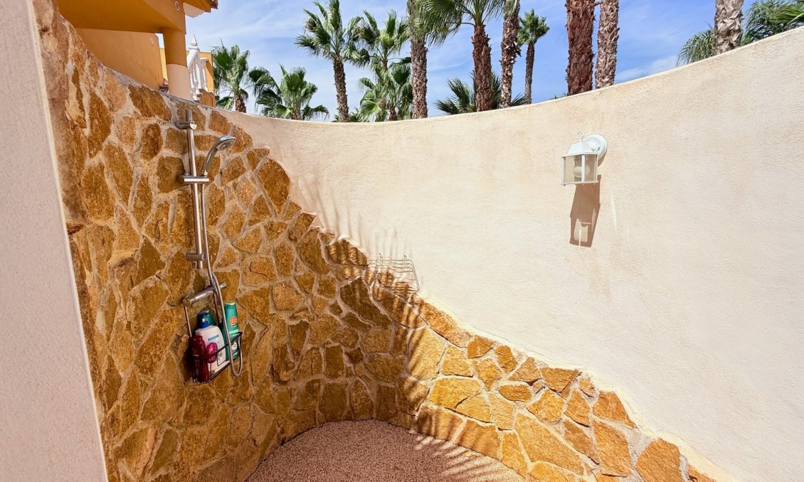 Revente - Villa -
Catral - Costa Blanca