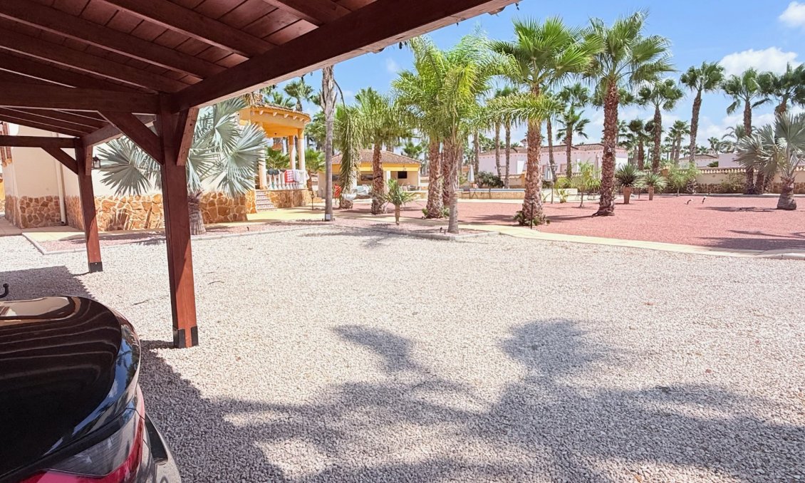 Revente - Villa -
Catral - Costa Blanca