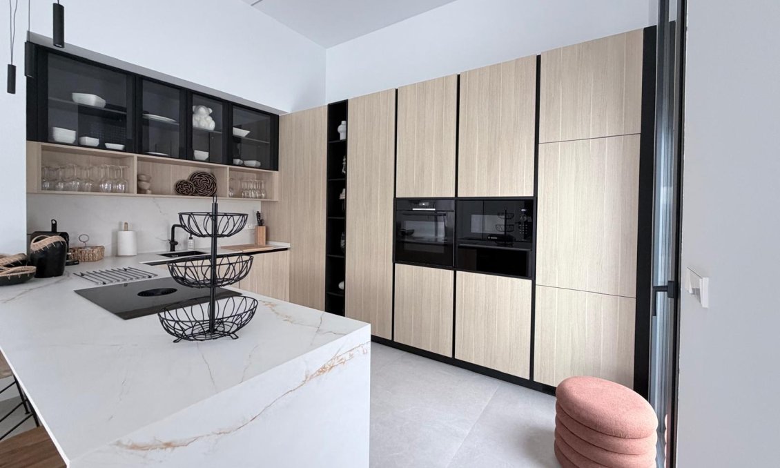 Resale - Villa -
Rojales - Inland