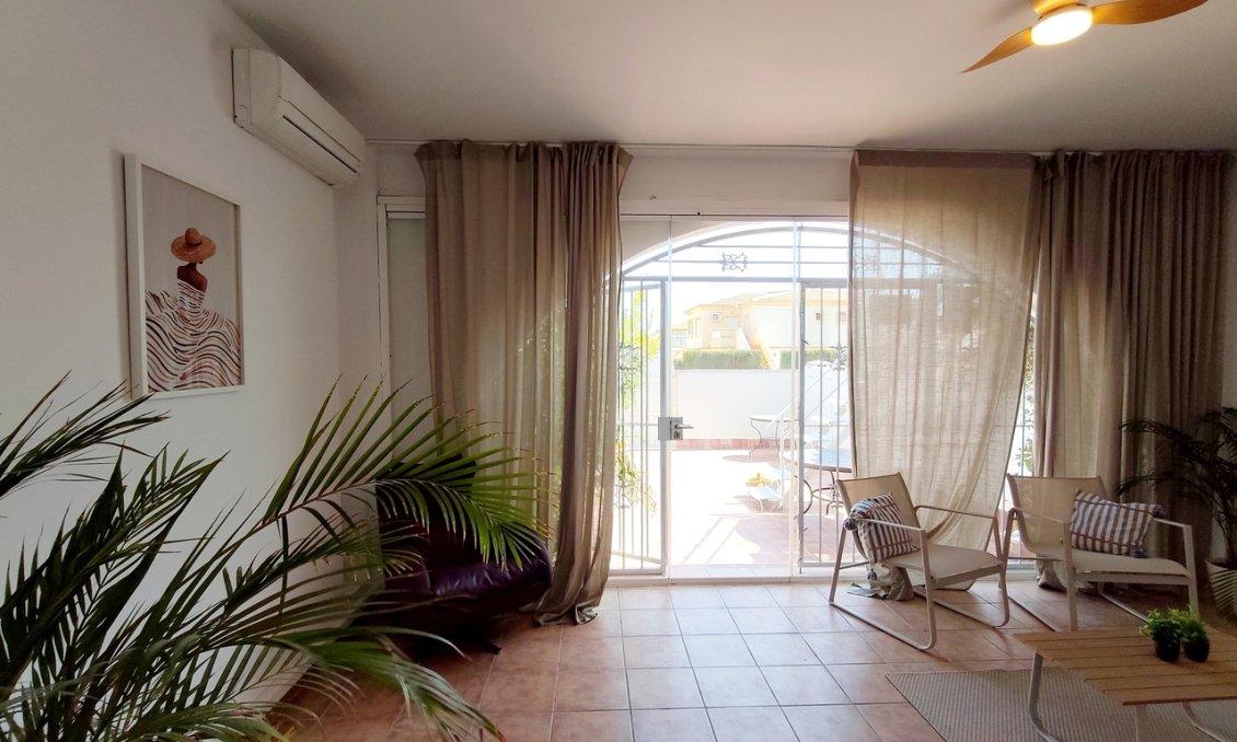 Resale - Townhouse -
Playa Flamenca - Costa Blanca