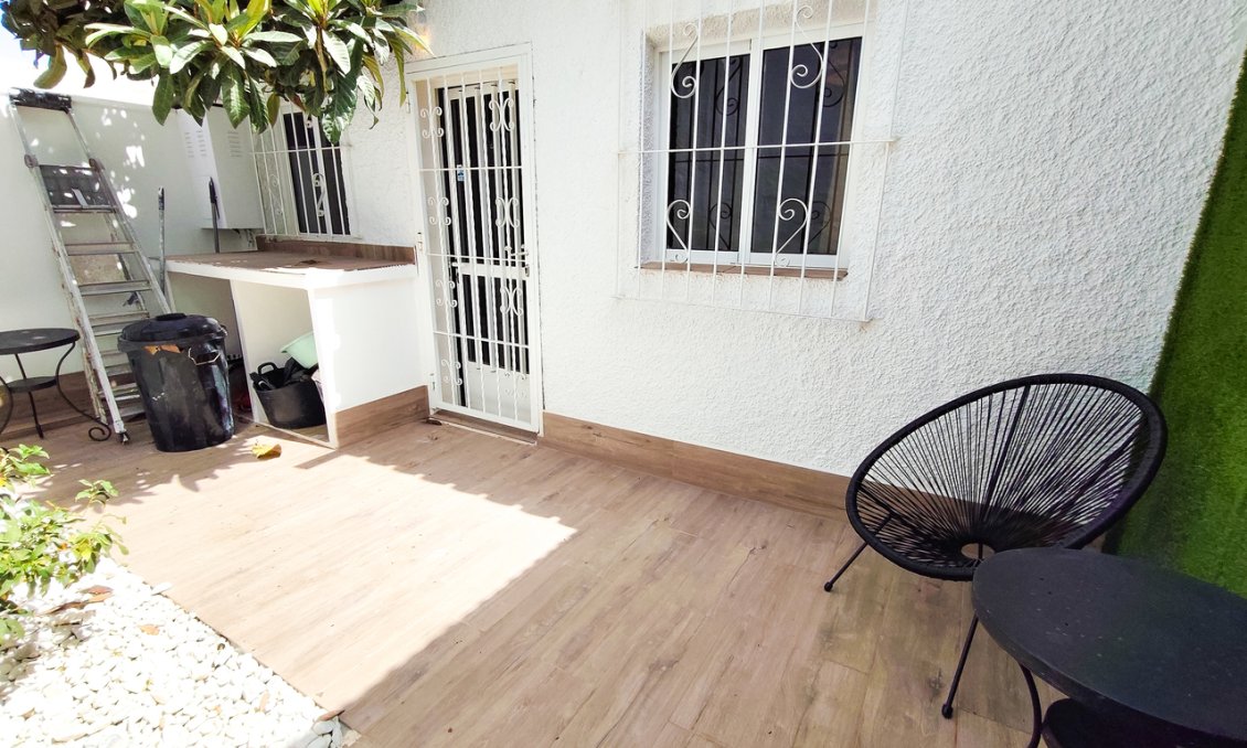 Resale - Townhouse -
Playa Flamenca - Costa Blanca