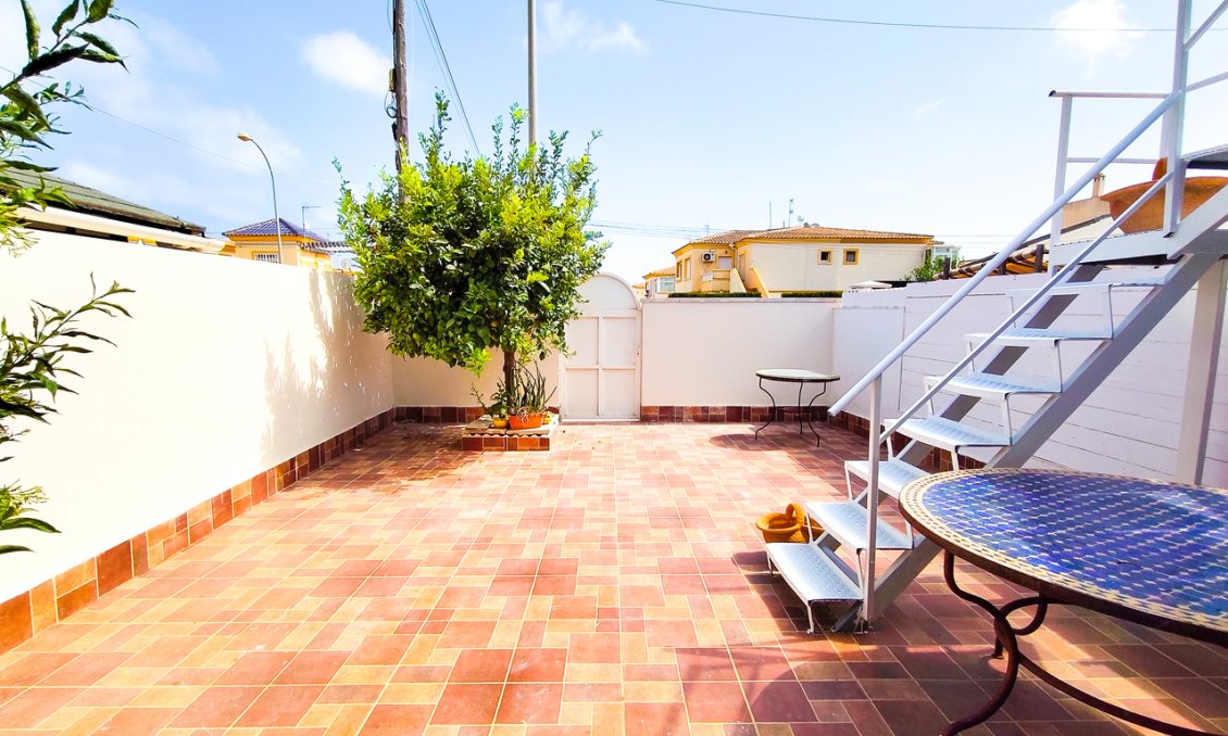 Resale - Townhouse -
Playa Flamenca - Costa Blanca