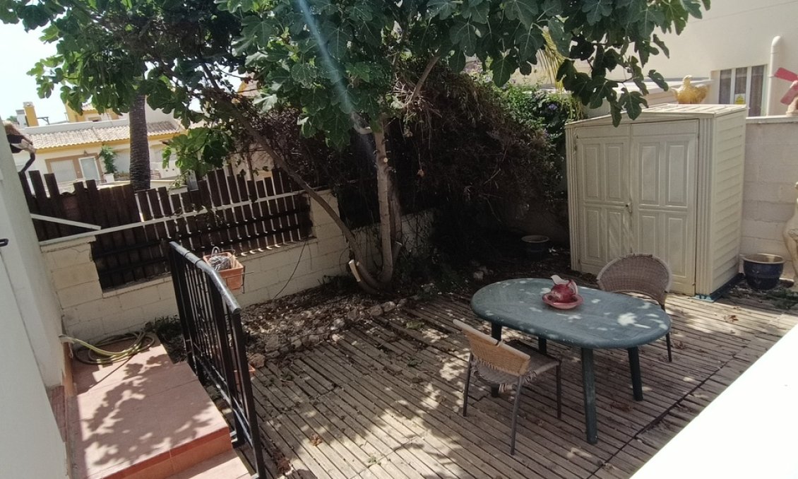 Resale - Villa / Semi semi-detached -
Sucina - Inland