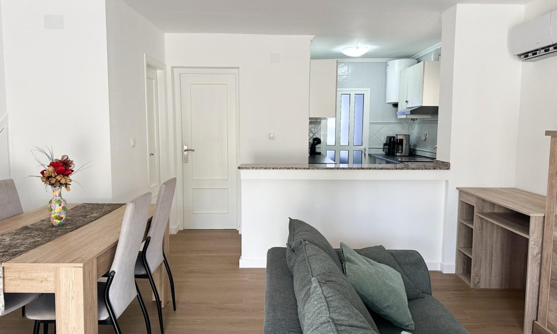 Wiederverkauf - Duplex -
San Miguel de Salinas - Las Filipinas