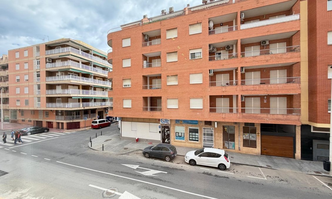 Revente - Appartement -
Torrevieja - Playa del Cura
