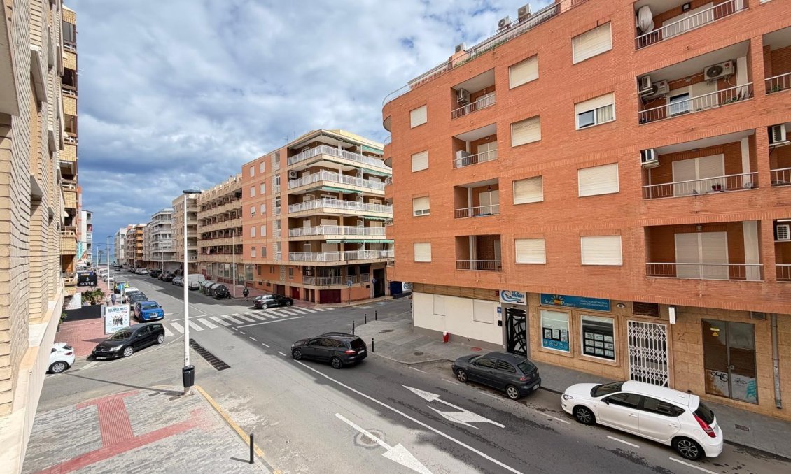 Revente - Appartement -
Torrevieja - Playa del Cura