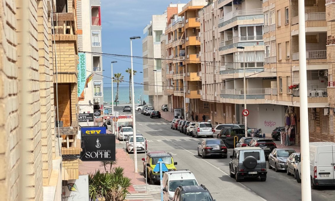 Revente - Appartement -
Torrevieja - Playa del Cura