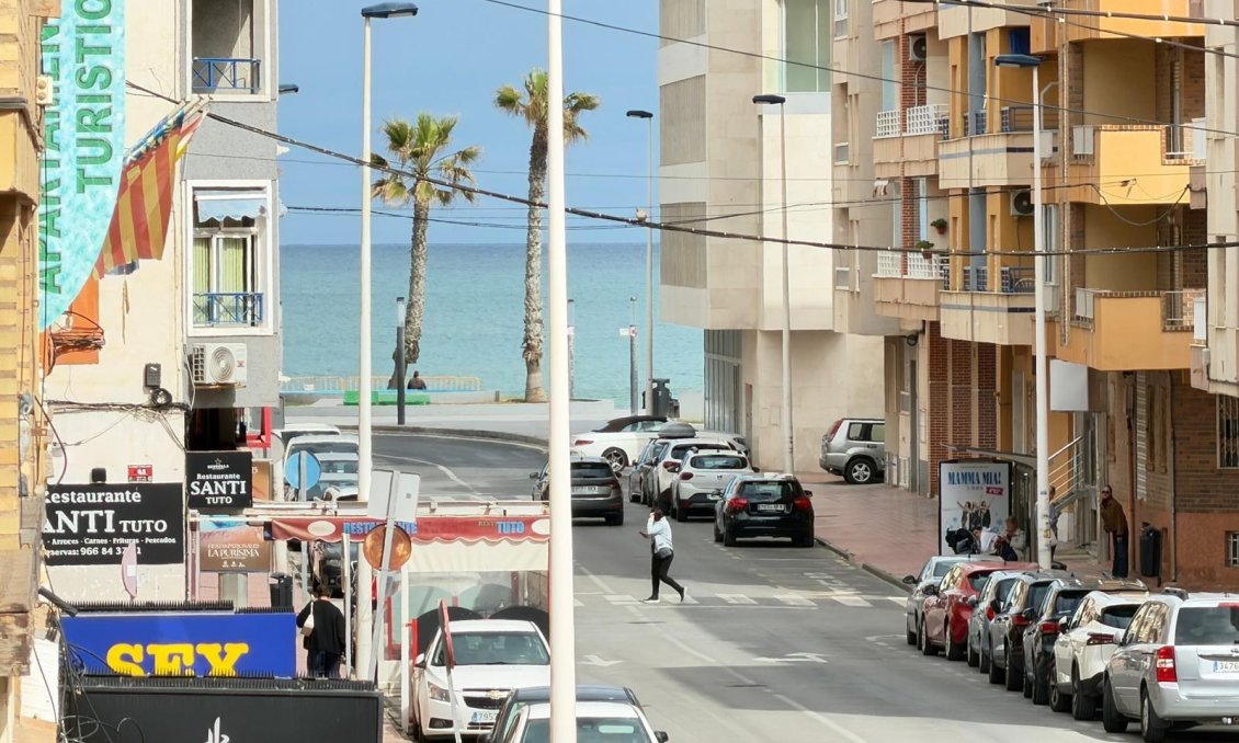 Revente - Appartement -
Torrevieja - Playa del Cura