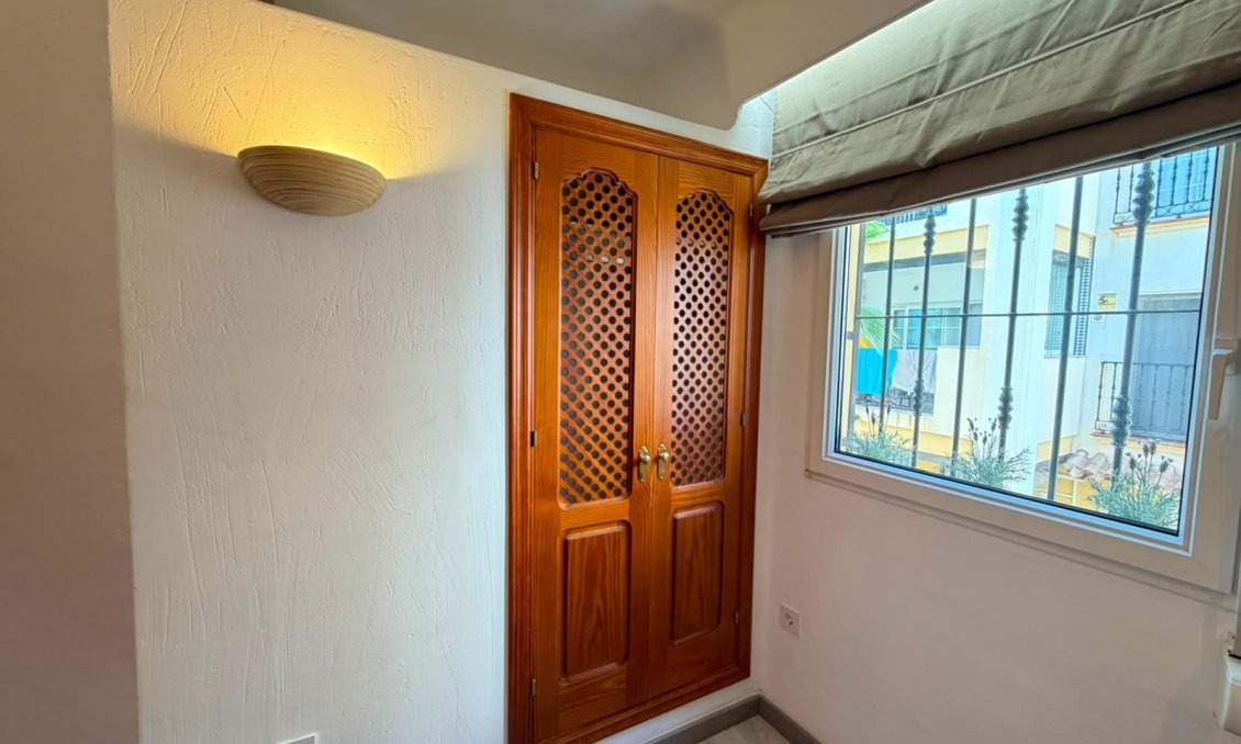 Használt Ingatlanok - Apartman -
Torrevieja - Aldea Del Mar