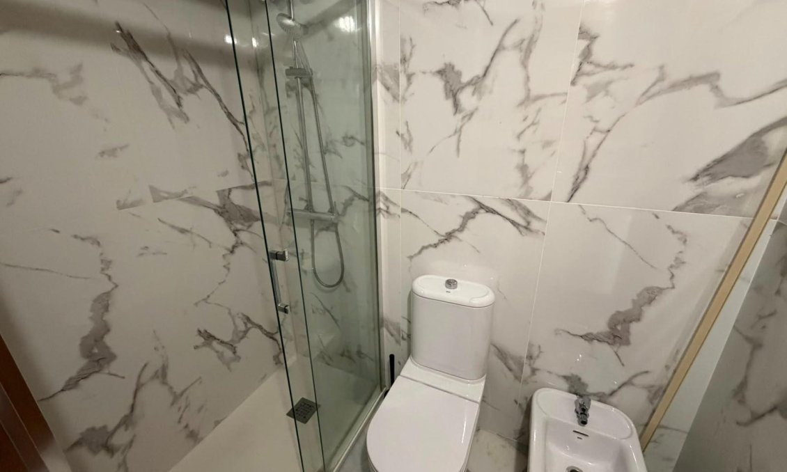Használt Ingatlanok - Apartman -
Torrevieja - Aldea Del Mar