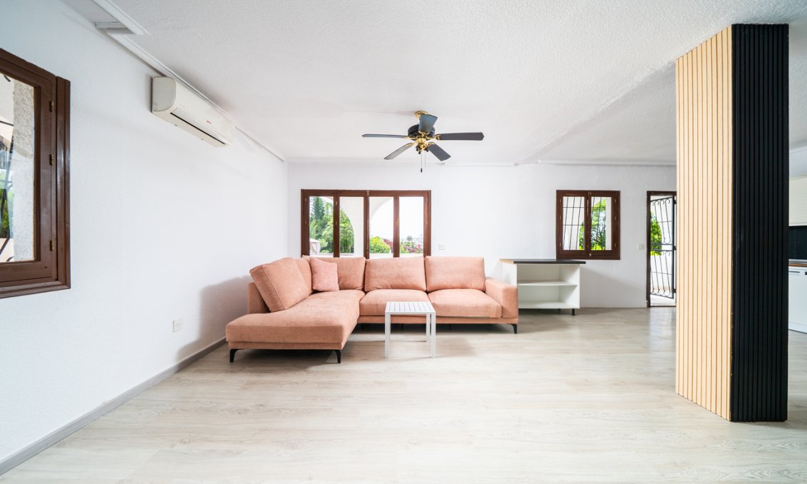 Használt Ingatlanok - Villa -
Los Balcones - Costa Blanca