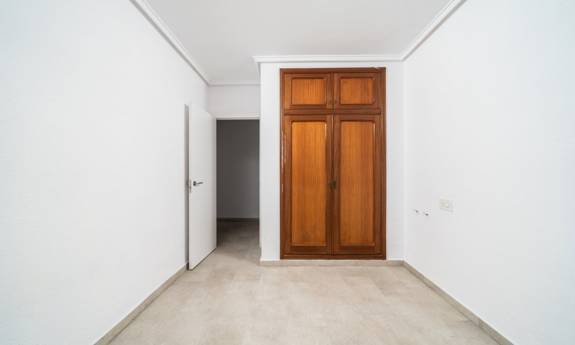 Használt Ingatlanok - Villa -
Los Balcones - Costa Blanca