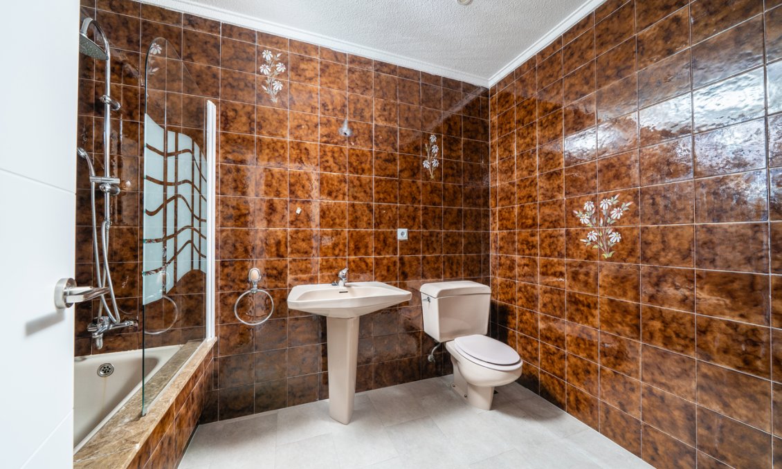 Használt Ingatlanok - Villa -
Los Balcones - Costa Blanca
