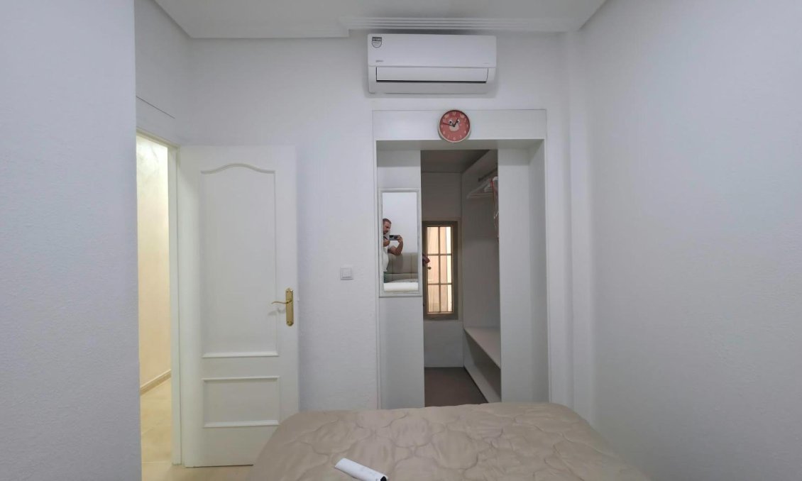 Használt Ingatlanok - Apartman -
Torrevieja - Nueva Torrevieja