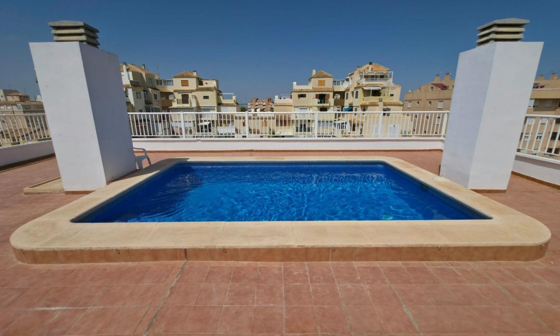 Használt Ingatlanok - Apartman -
Torrevieja - Nueva Torrevieja