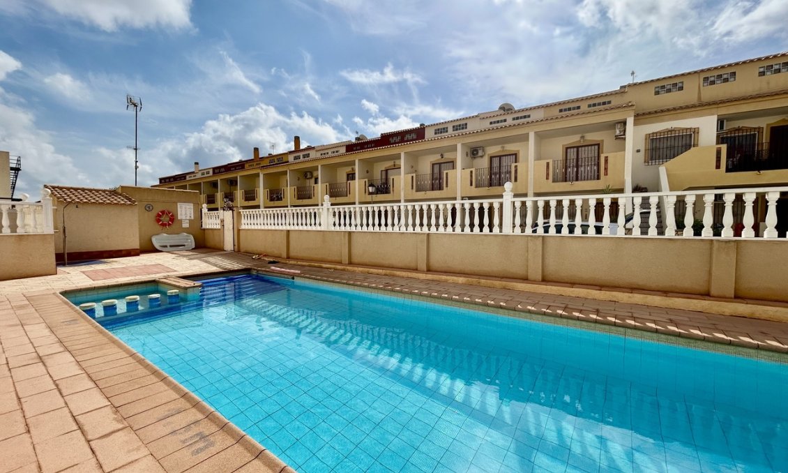 Resale - Apartment -
La Zenia - Costa Blanca
