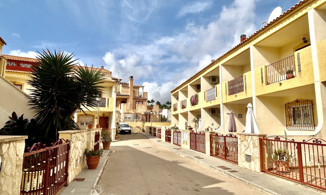 Resale - Apartment -
La Zenia - Costa Blanca