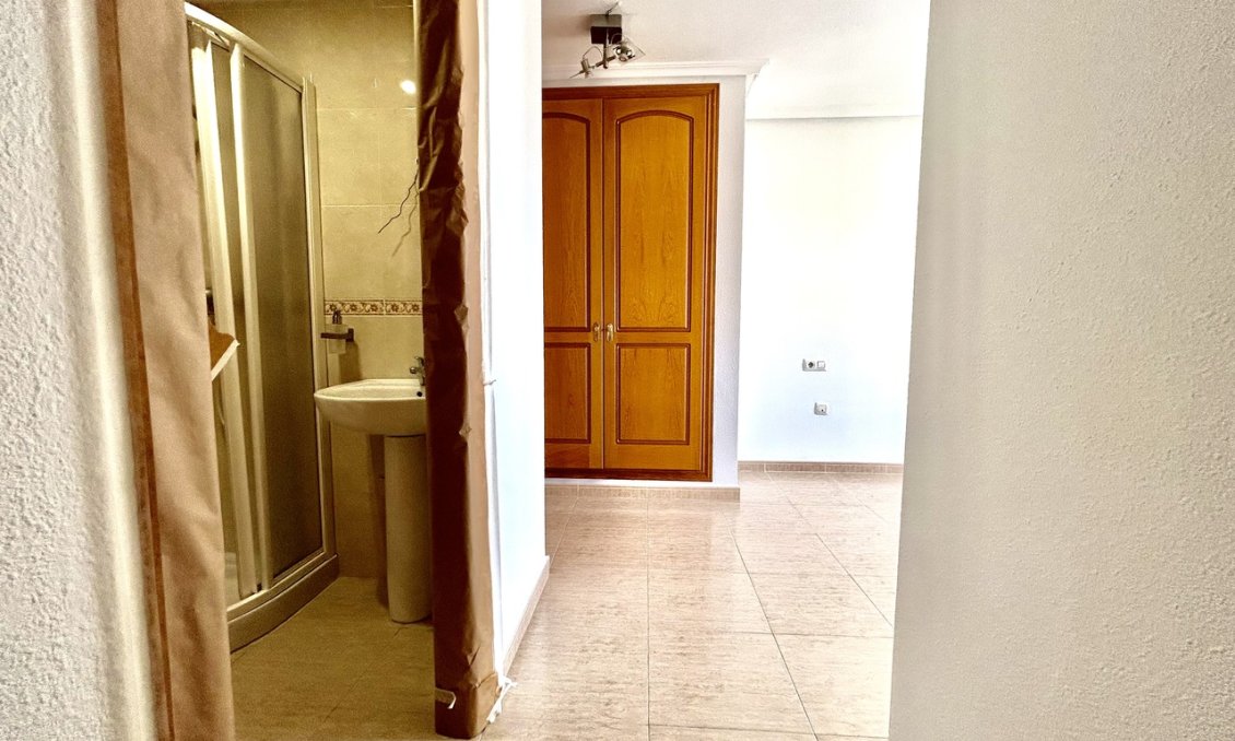 Resale - Apartment -
Torrevieja - Costa Blanca