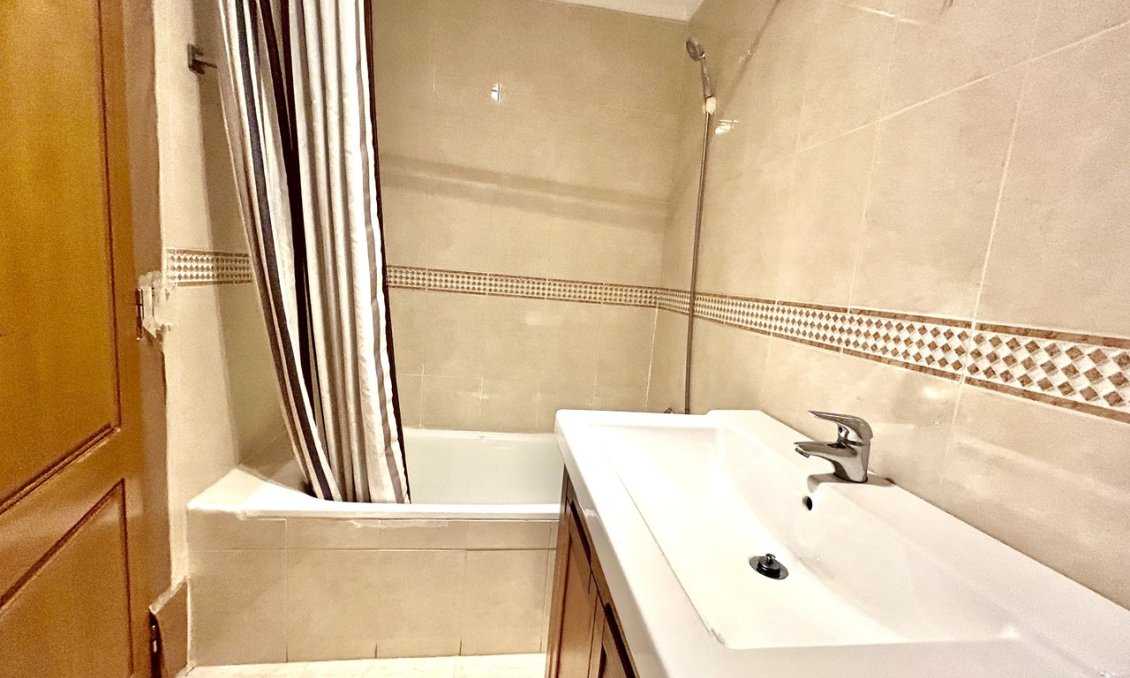 Resale - Apartment -
Torrevieja - Costa Blanca