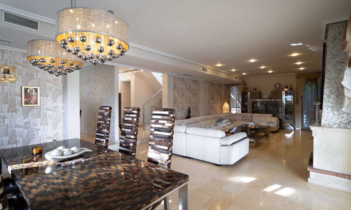 Használt Ingatlanok - Villa -
La Mata - Costa Blanca