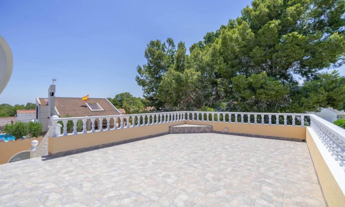Segunda mano - Villa -
San Miguel de Salinas - Inland