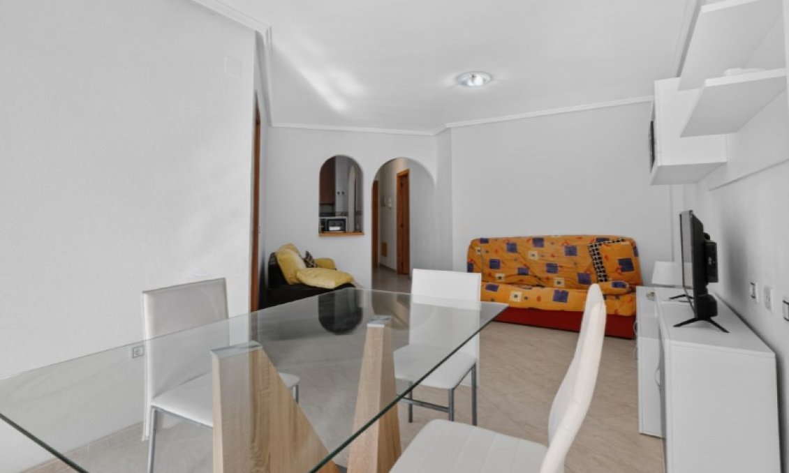 Használt Ingatlanok - Apartman -
Torrevieja - Costa Blanca