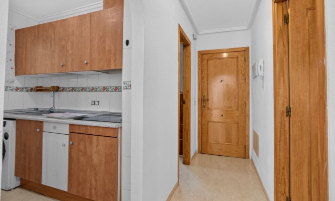 Használt Ingatlanok - Apartman -
Torrevieja - Costa Blanca