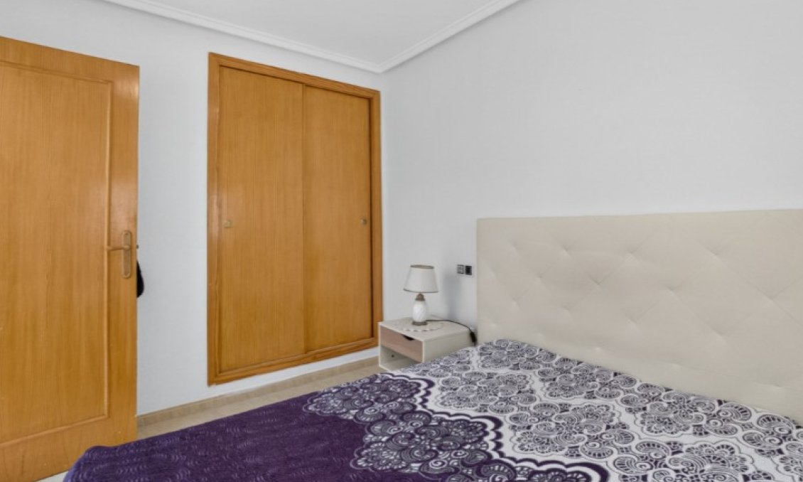 Használt Ingatlanok - Apartman -
Torrevieja - Costa Blanca