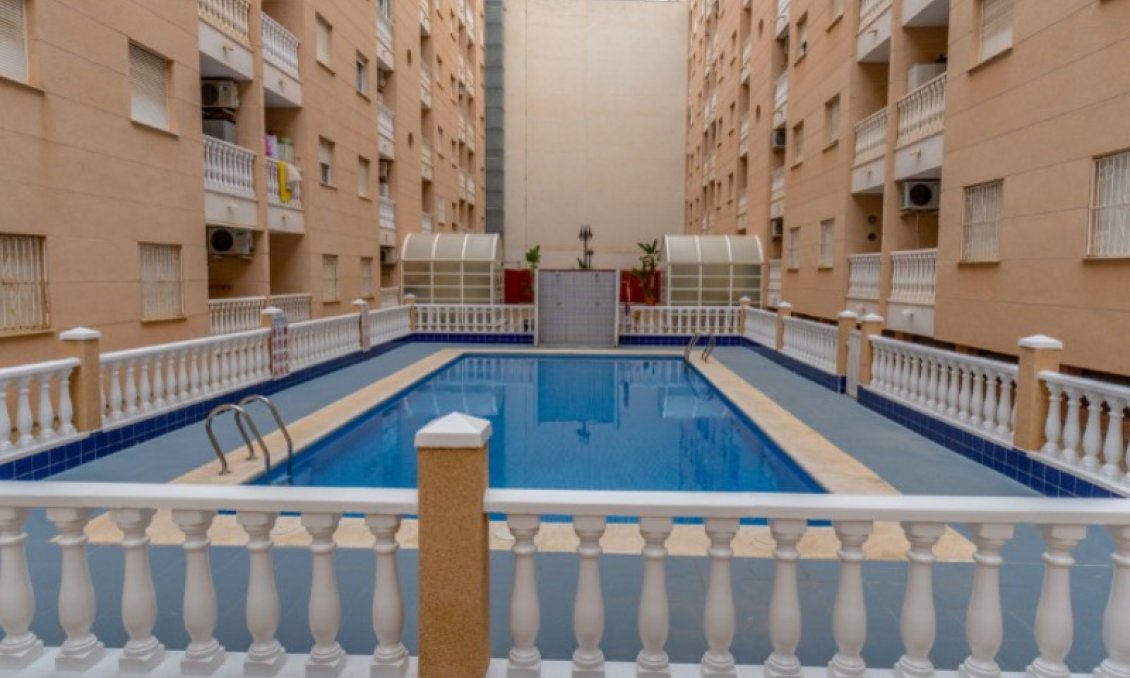 Használt Ingatlanok - Apartman -
Torrevieja - Costa Blanca