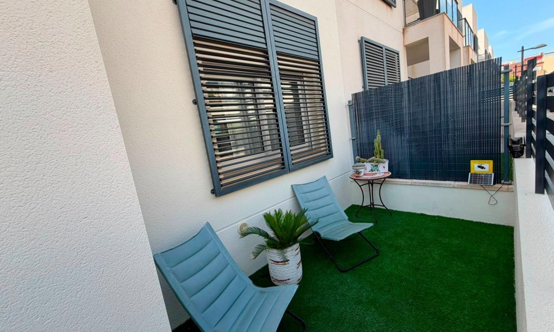 Használt Ingatlanok - Apartman -
Torrevieja - Aguas Nuevas