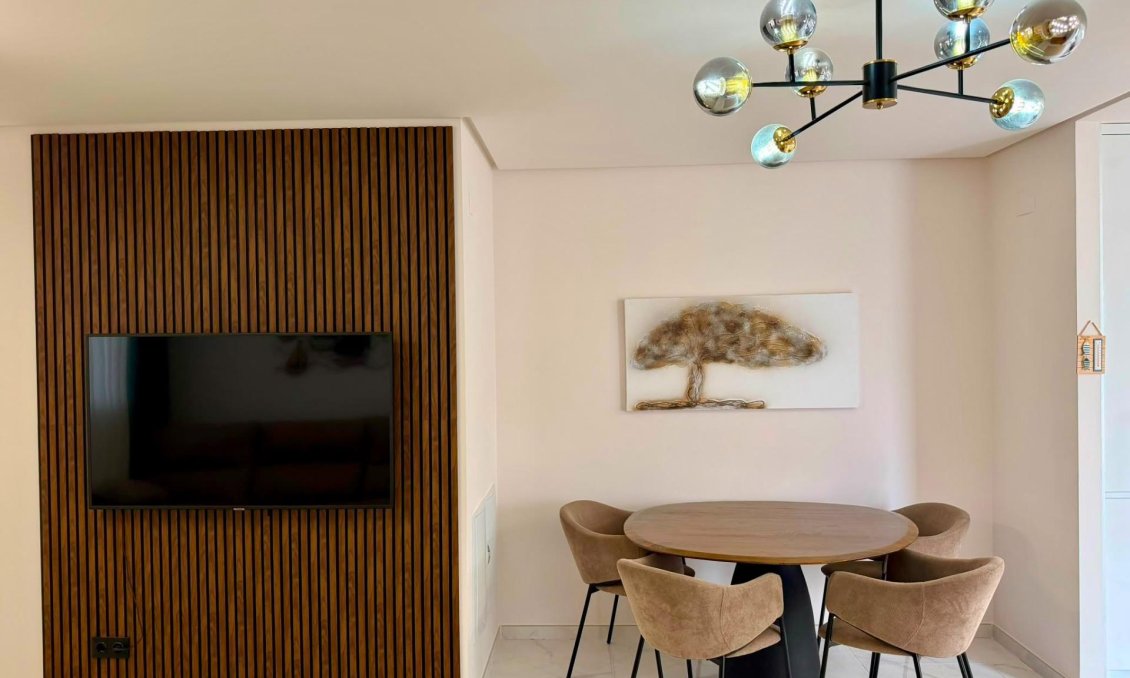 Használt Ingatlanok - Apartman -
Torrevieja - Aguas Nuevas