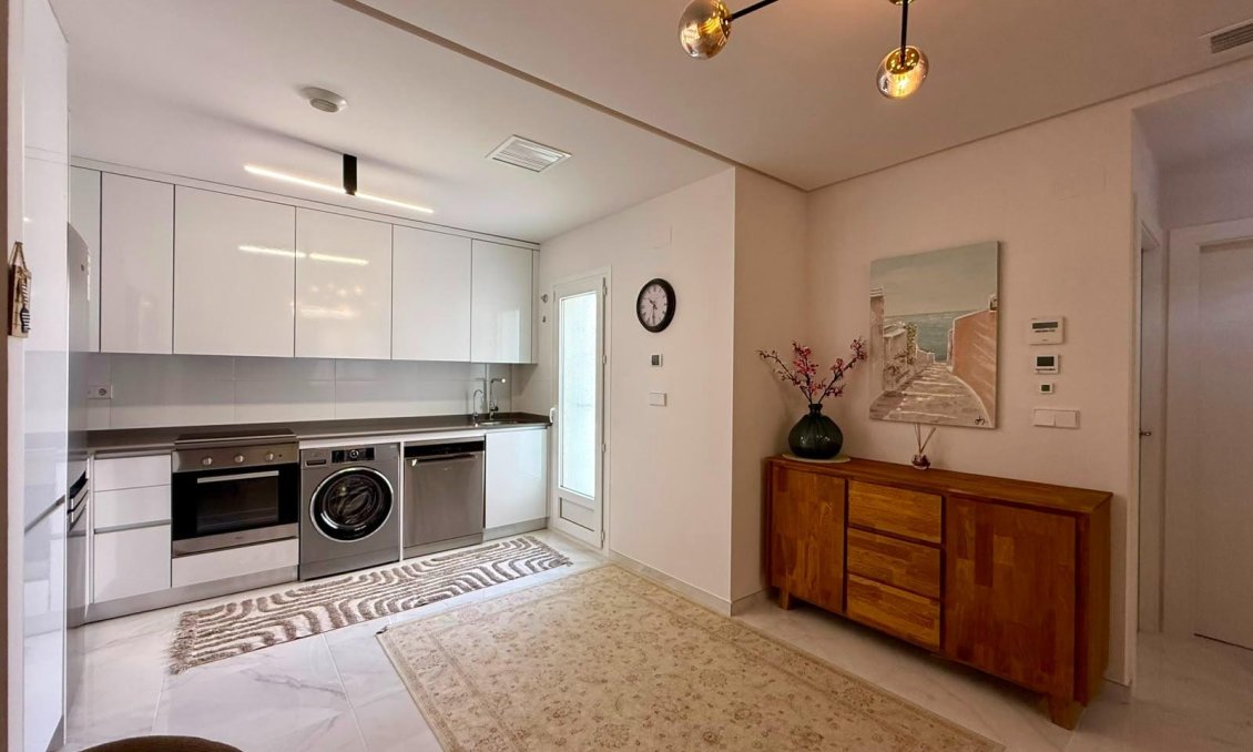Használt Ingatlanok - Apartman -
Torrevieja - Aguas Nuevas