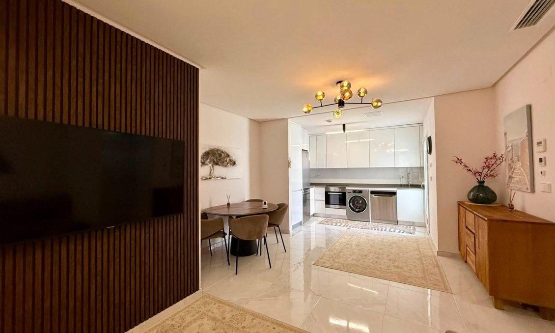 Használt Ingatlanok - Apartman -
Torrevieja - Aguas Nuevas